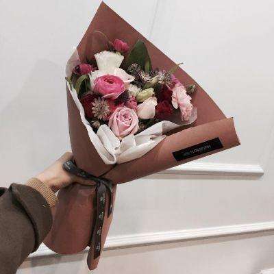 大宗商品综述：油价大跌 铜价上涨 金价收窄跌幅