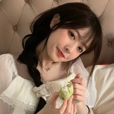 31岁女星闪嫁大25岁富豪 婚礼现场照曝光